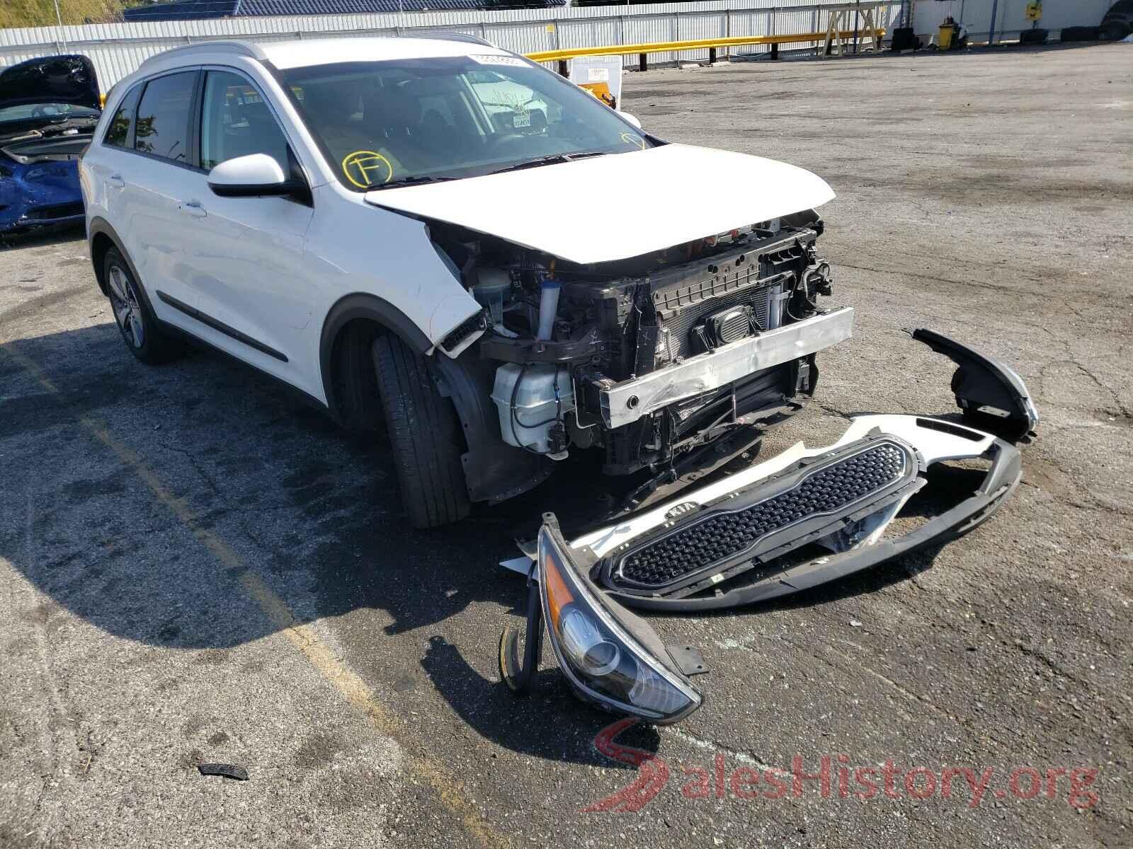 KNDCB3LC6K5274582 2019 KIA NIRO