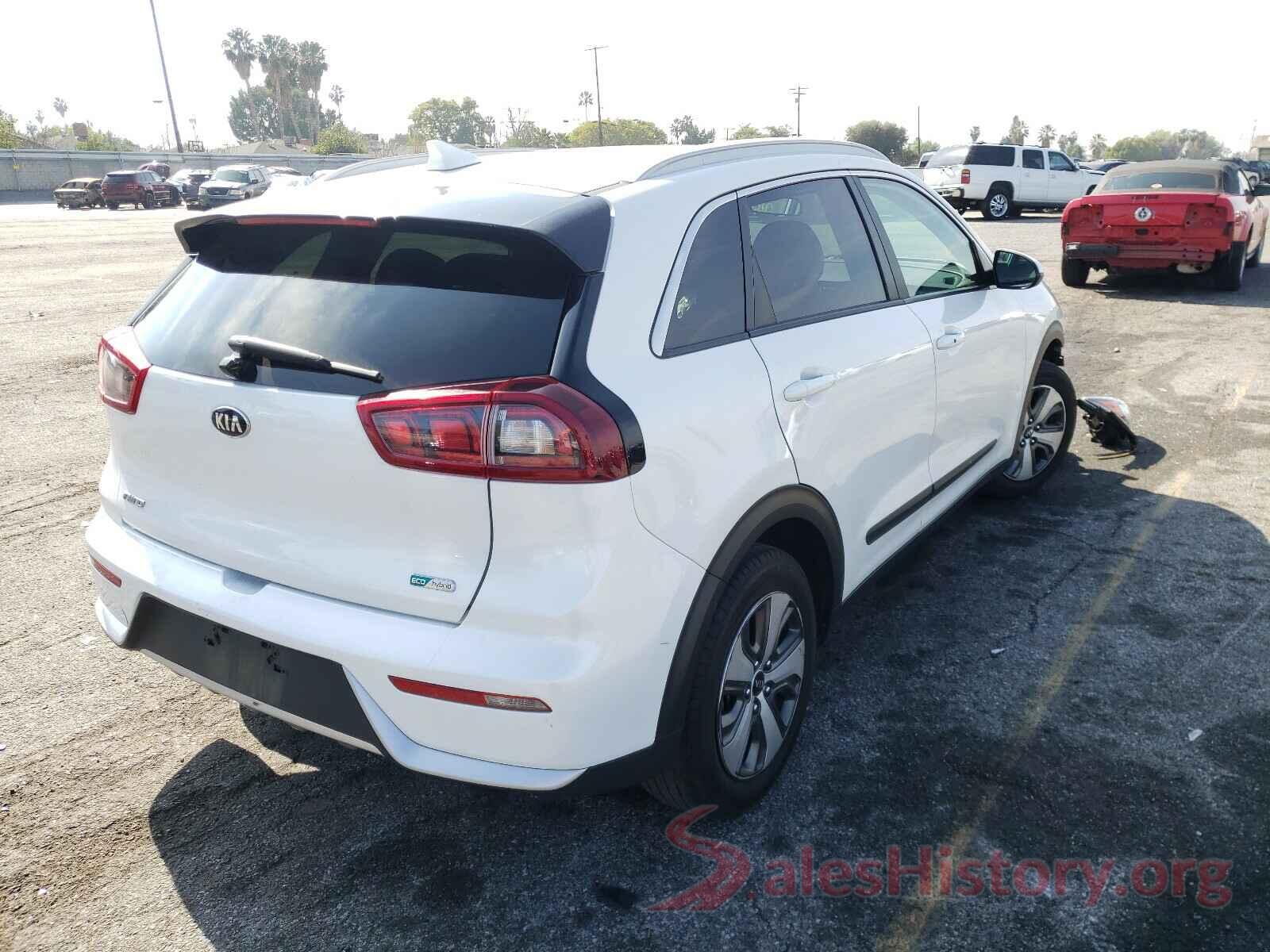 KNDCB3LC6K5274582 2019 KIA NIRO