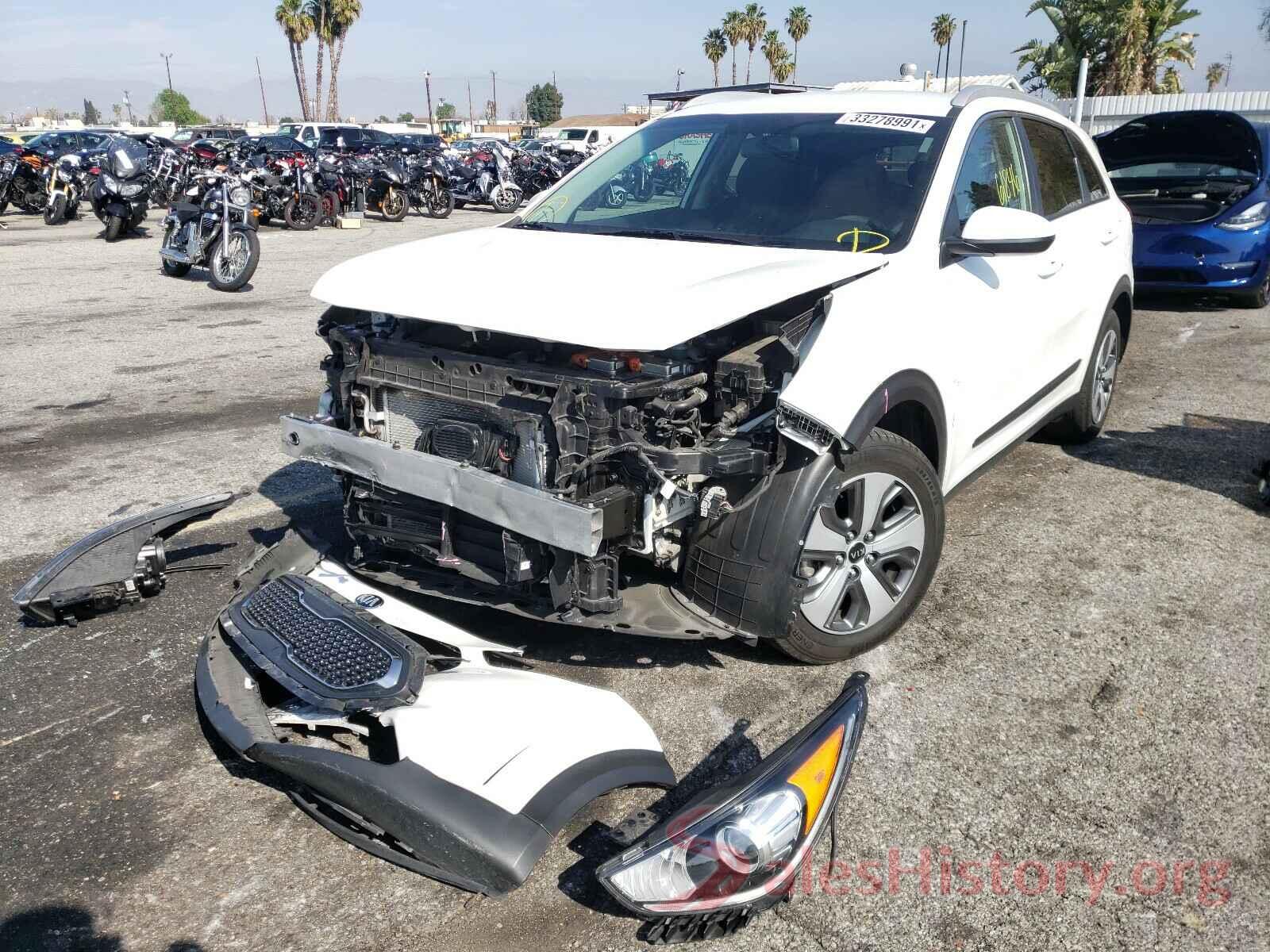 KNDCB3LC6K5274582 2019 KIA NIRO