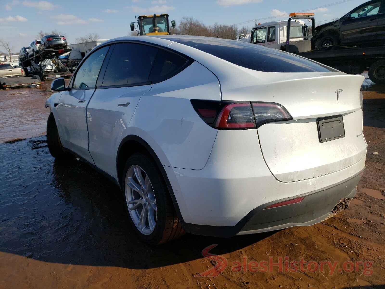 5YJYGDEE6LF026795 2020 TESLA MODEL Y