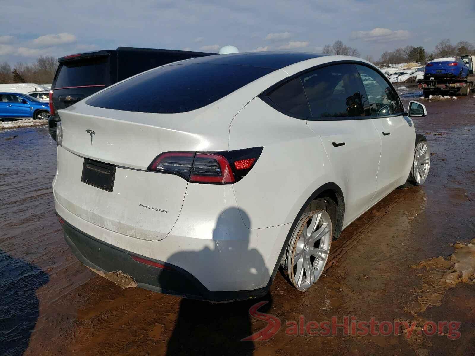 5YJYGDEE6LF026795 2020 TESLA MODEL Y