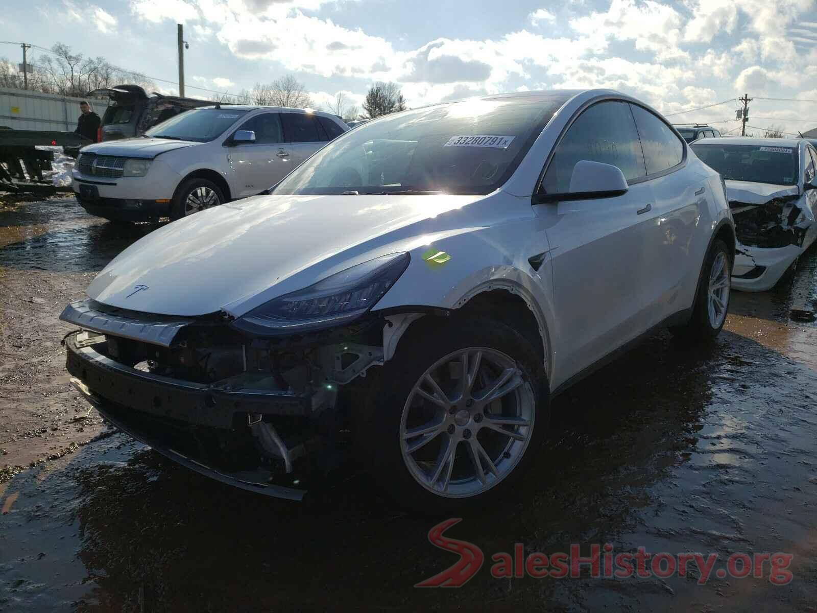 5YJYGDEE6LF026795 2020 TESLA MODEL Y