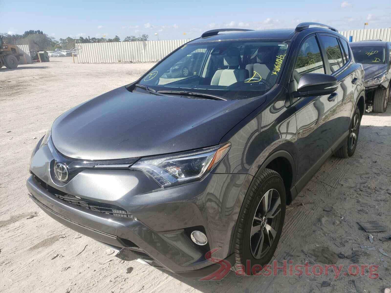 JTMWFREV8JD115540 2018 TOYOTA RAV4