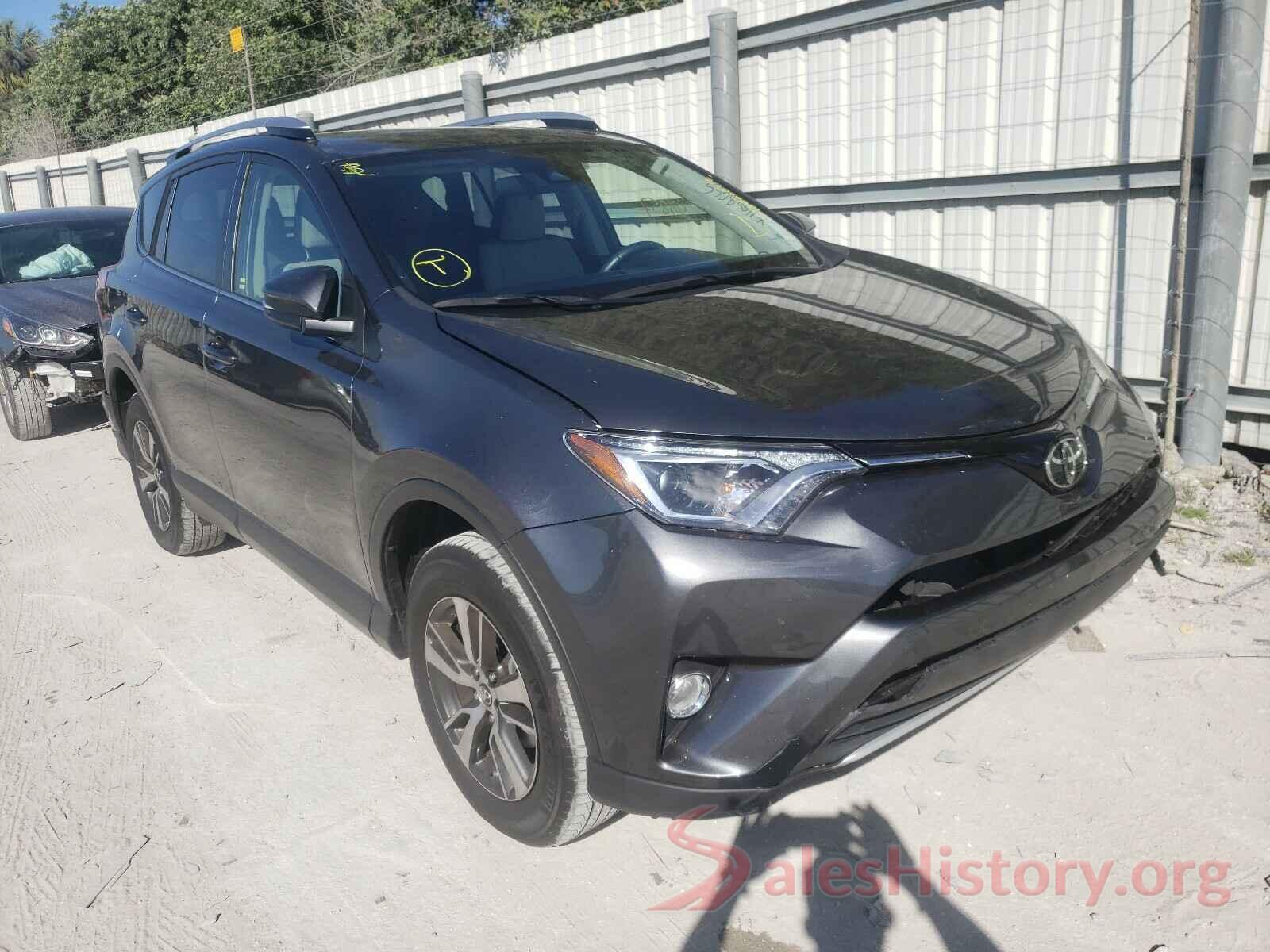 JTMWFREV8JD115540 2018 TOYOTA RAV4