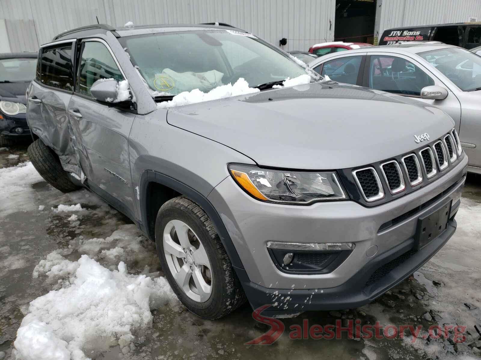 3C4NJDBB4JT313985 2018 JEEP COMPASS