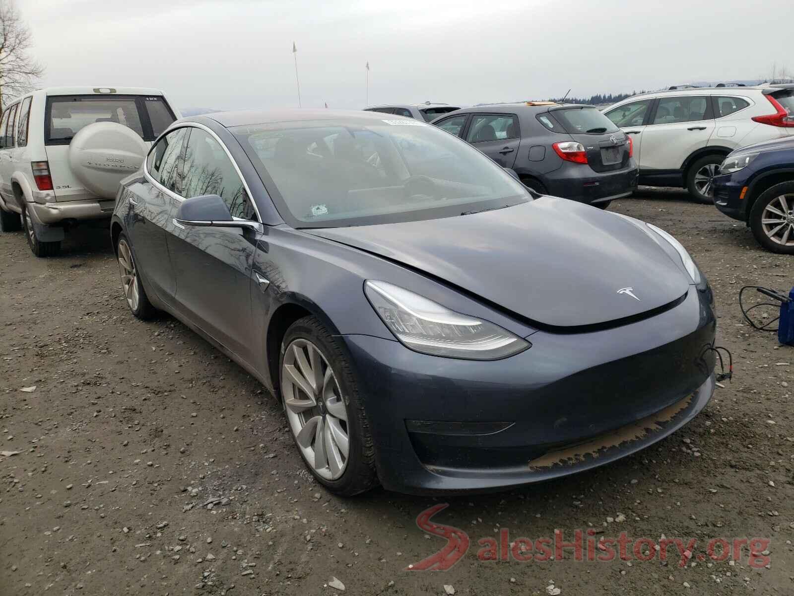 5YJ3E1EB4JF087046 2018 TESLA MODEL 3