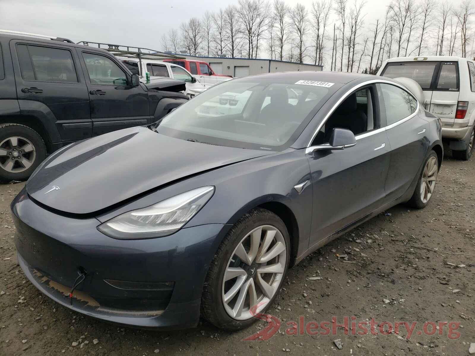 5YJ3E1EB4JF087046 2018 TESLA MODEL 3