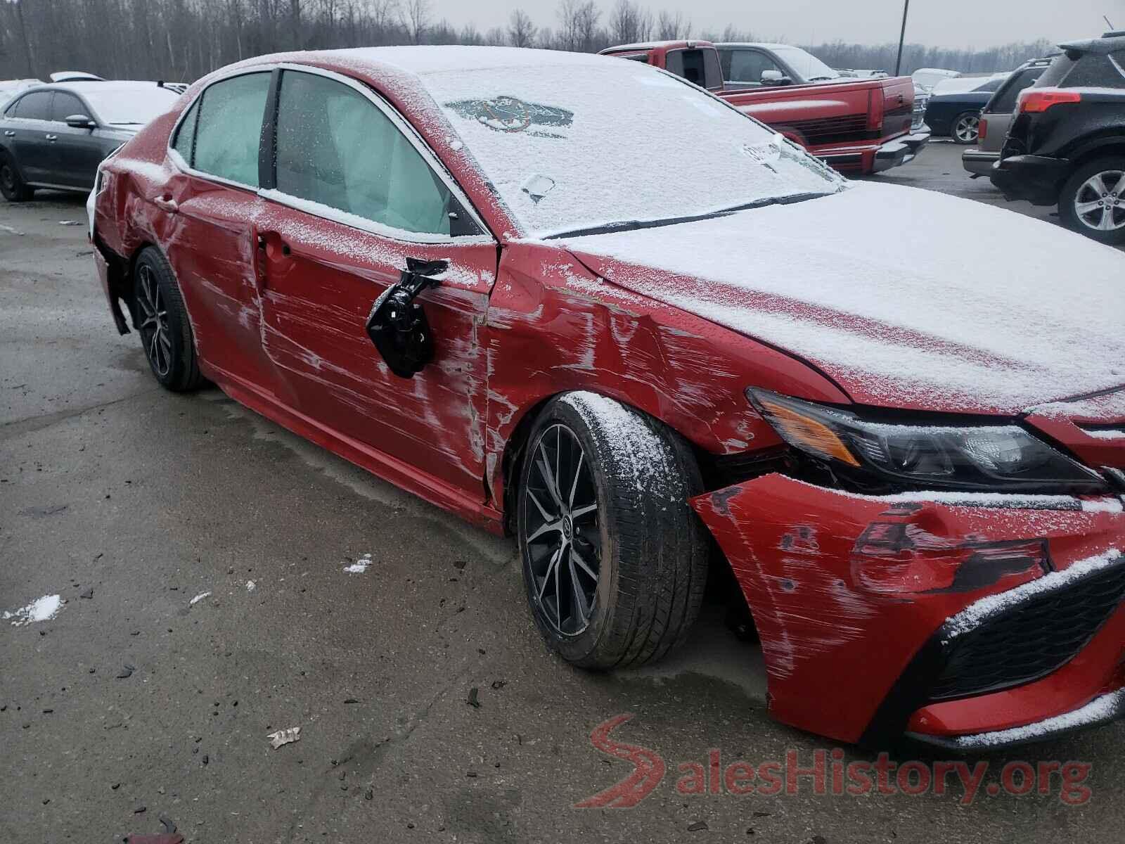 4T1G11AK3MU409380 2021 TOYOTA CAMRY