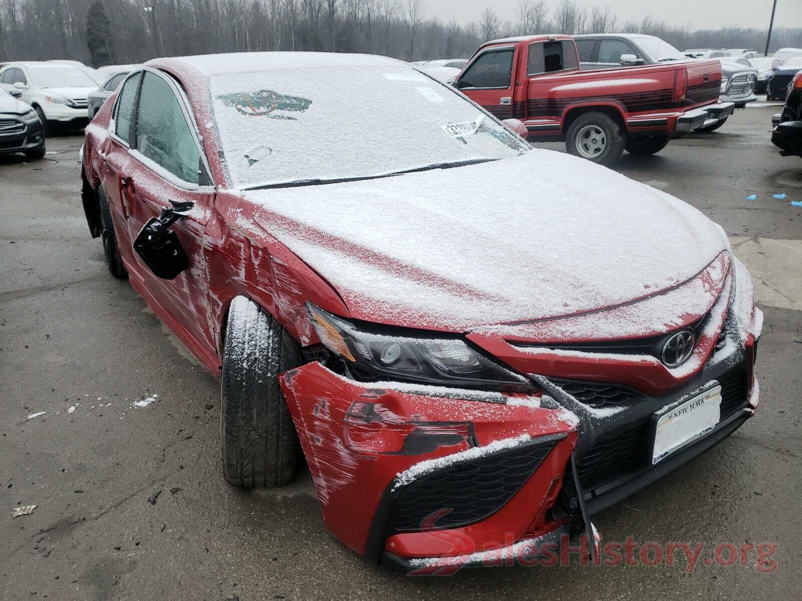 4T1G11AK3MU409380 2021 TOYOTA CAMRY