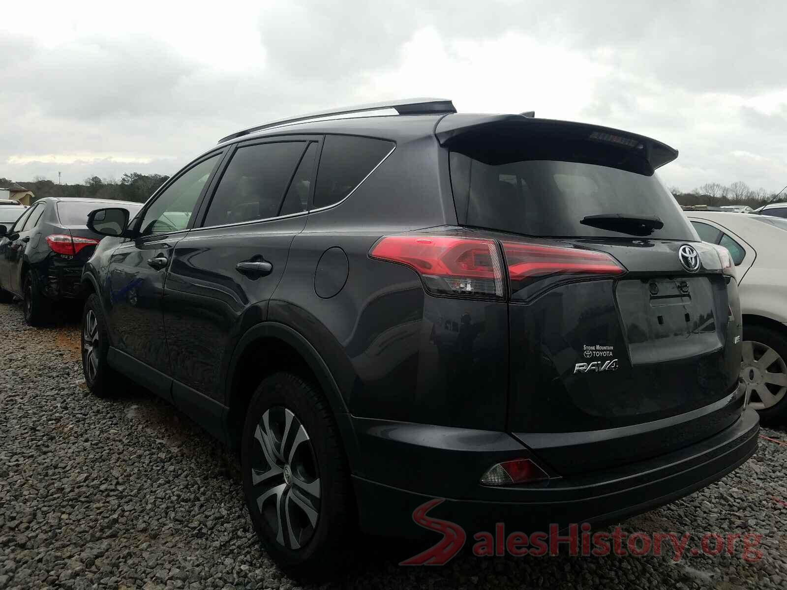 JTMZFREV3JJ157967 2018 TOYOTA RAV4