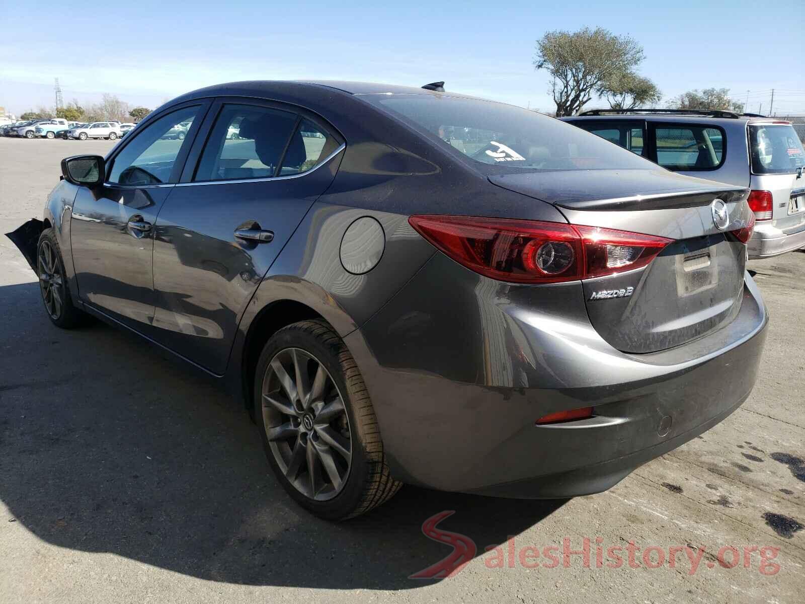 3MZBN1W34JM186994 2018 MAZDA 3