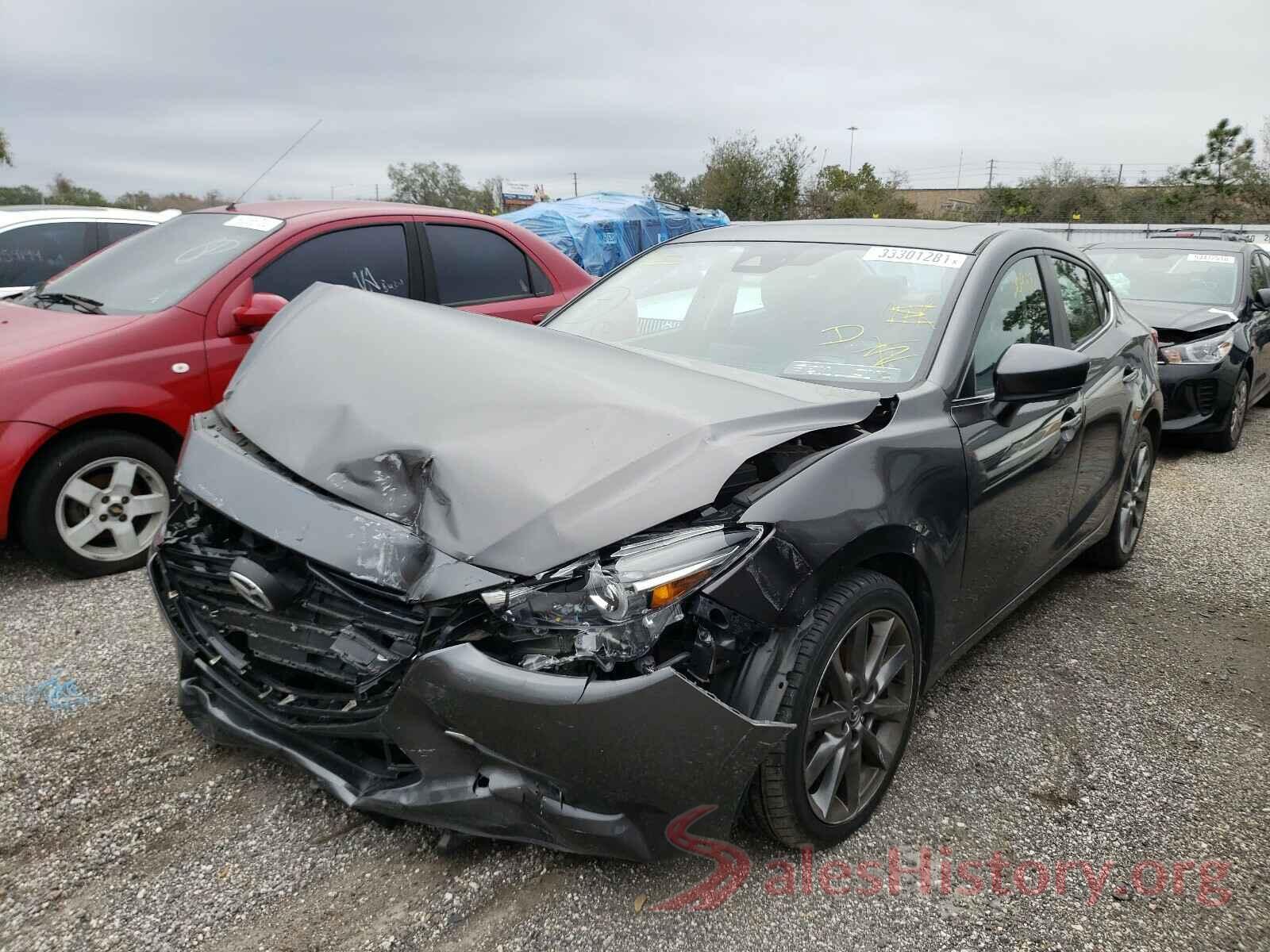 3MZBN1W34JM186994 2018 MAZDA 3