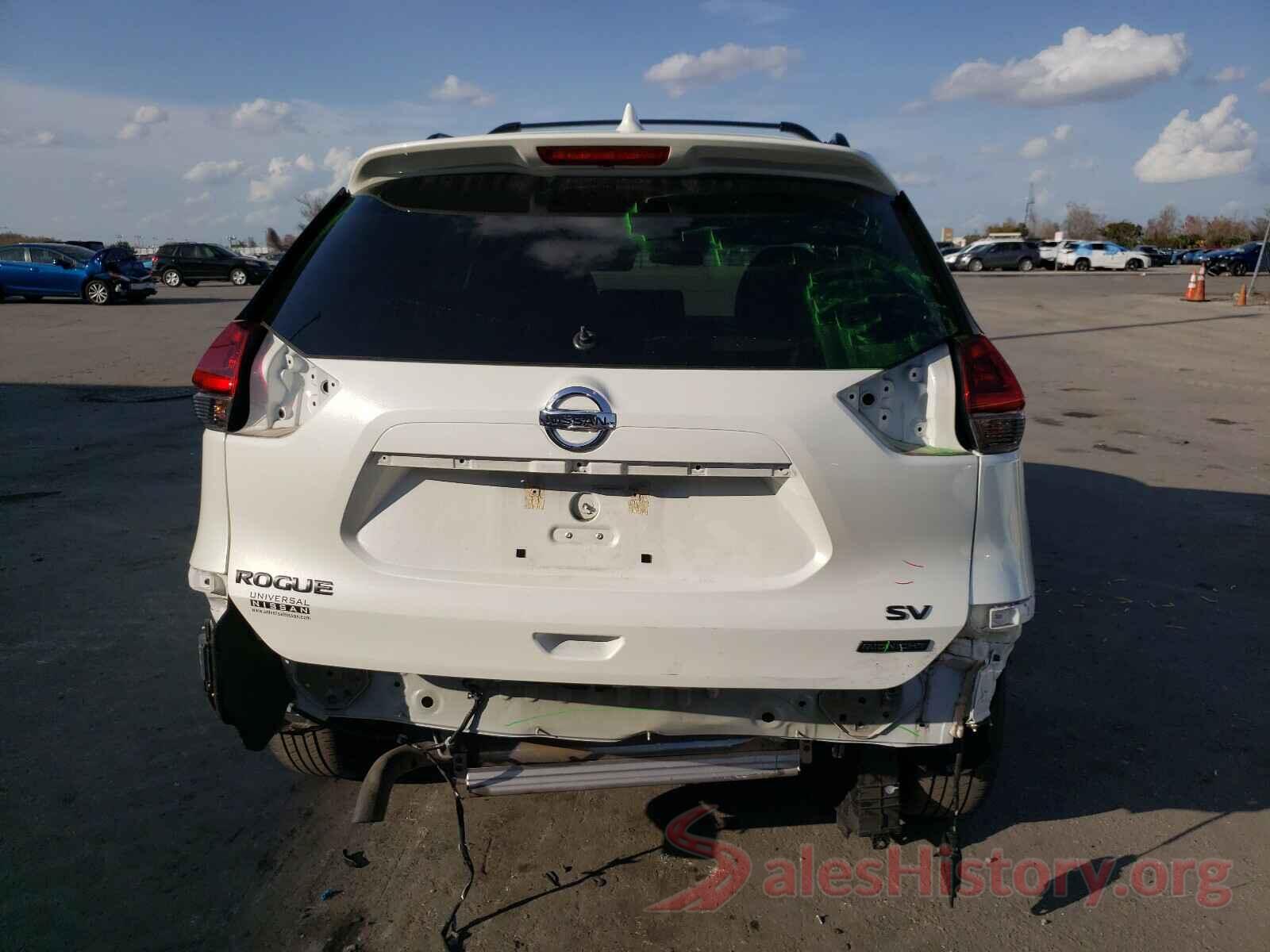 5N1AT2MT7JC824519 2018 NISSAN ROGUE