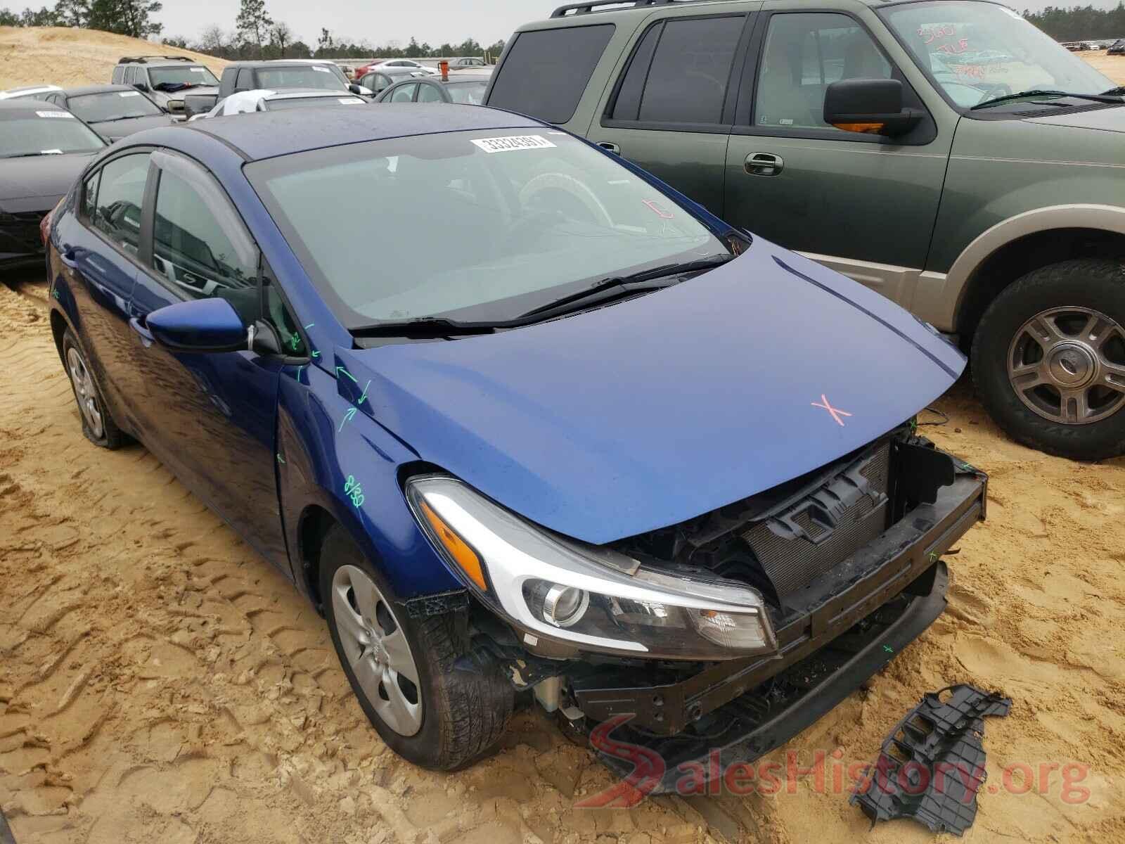 3KPFK4A79JE184709 2018 KIA FORTE