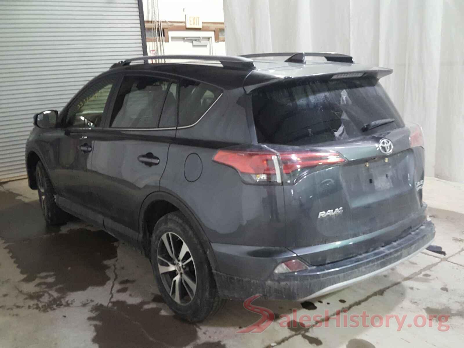 JTMRFREV4HD213391 2017 TOYOTA RAV4