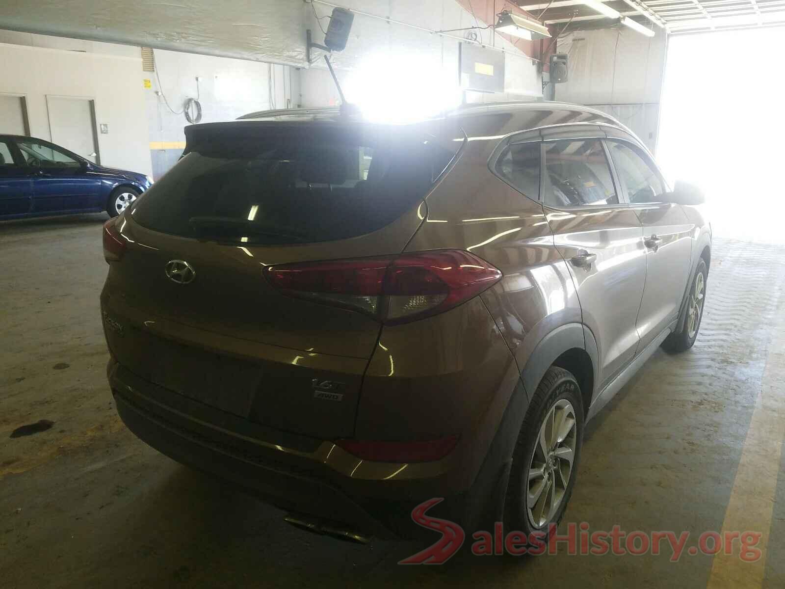 KM8J3CA22GU045677 2016 HYUNDAI TUCSON