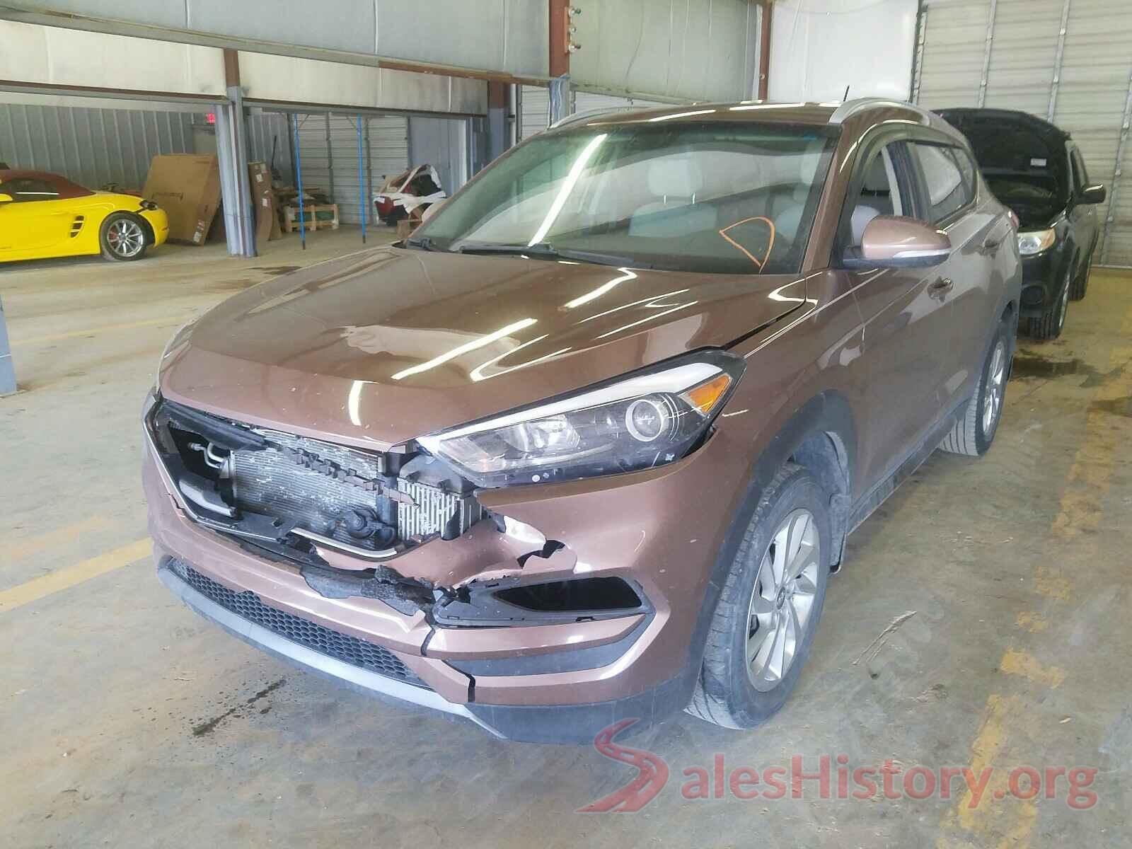 KM8J3CA22GU045677 2016 HYUNDAI TUCSON