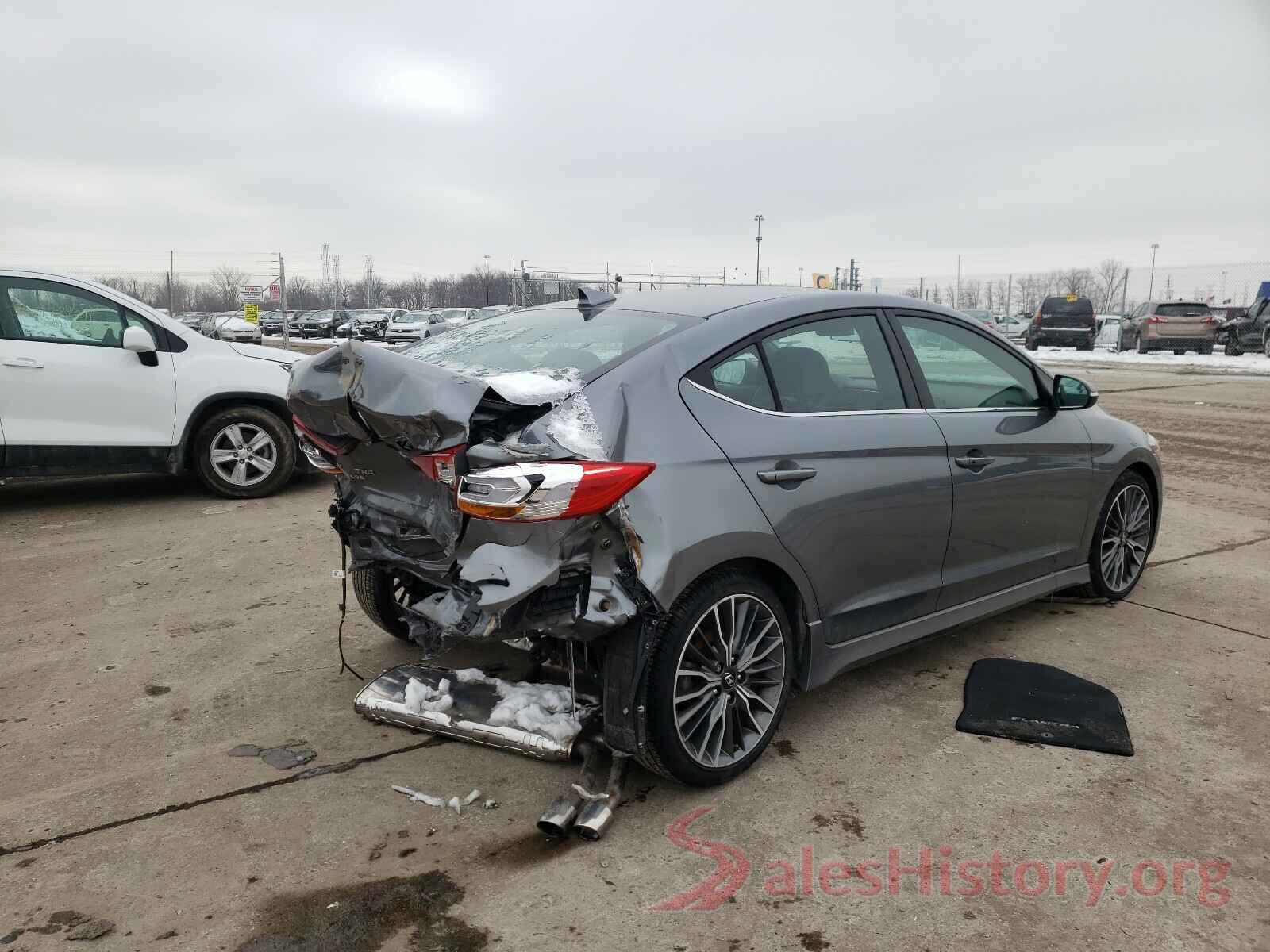 KMHD04LB7JU480498 2018 HYUNDAI ELANTRA