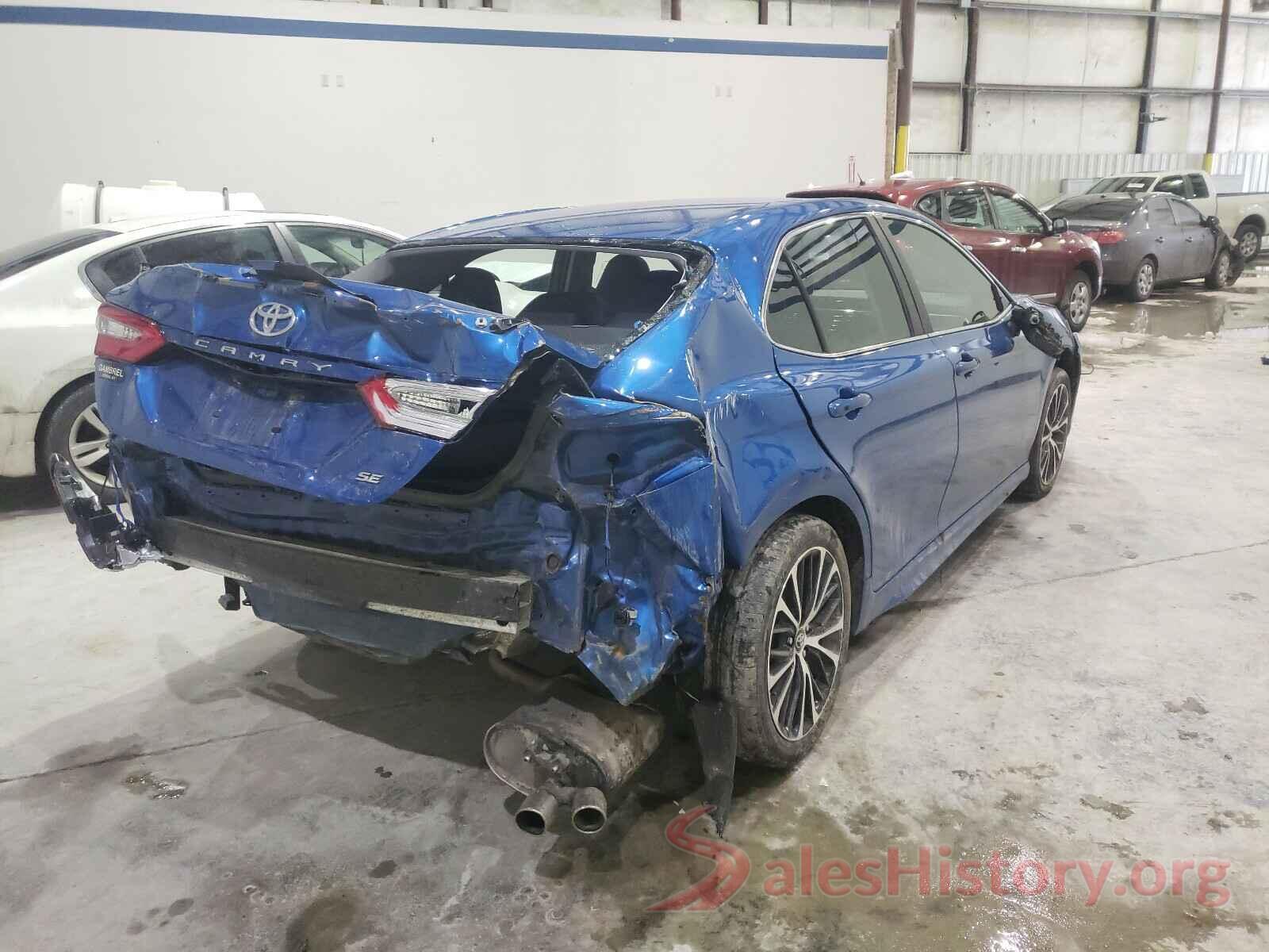 4T1B11HK7JU121051 2018 TOYOTA CAMRY