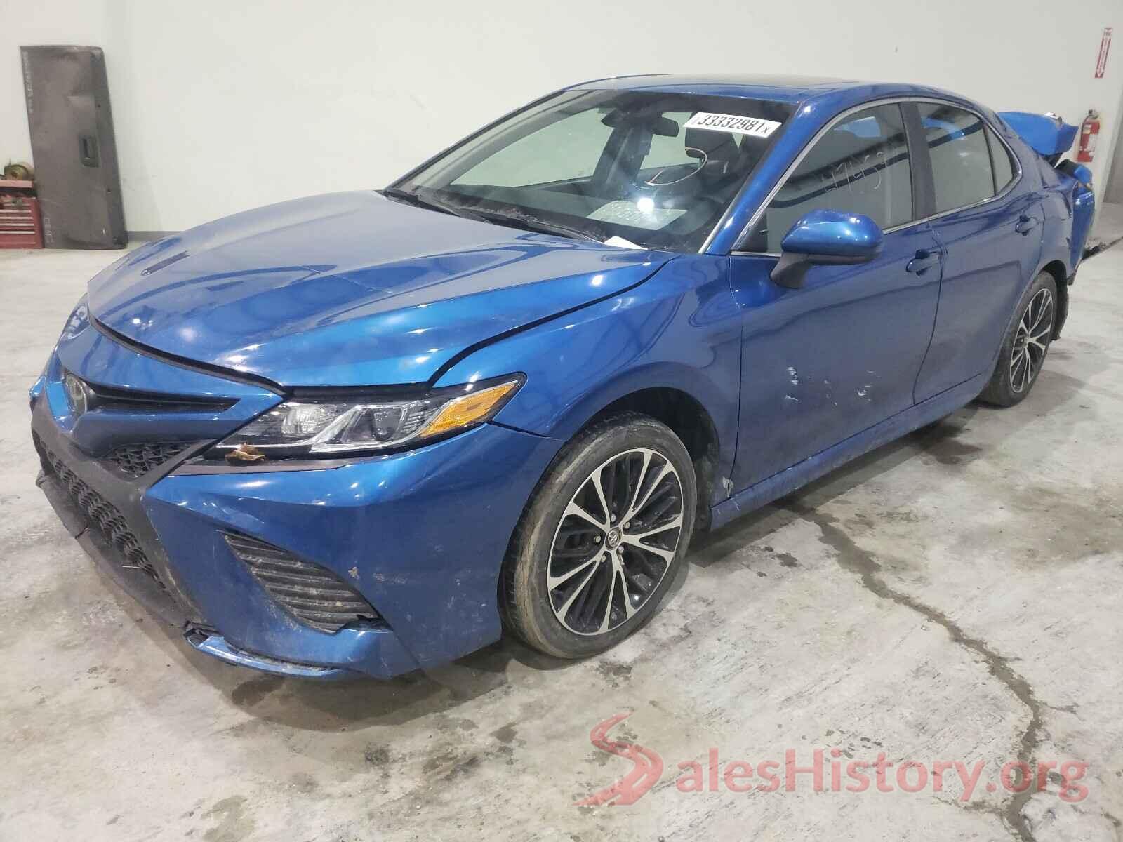 4T1B11HK7JU121051 2018 TOYOTA CAMRY