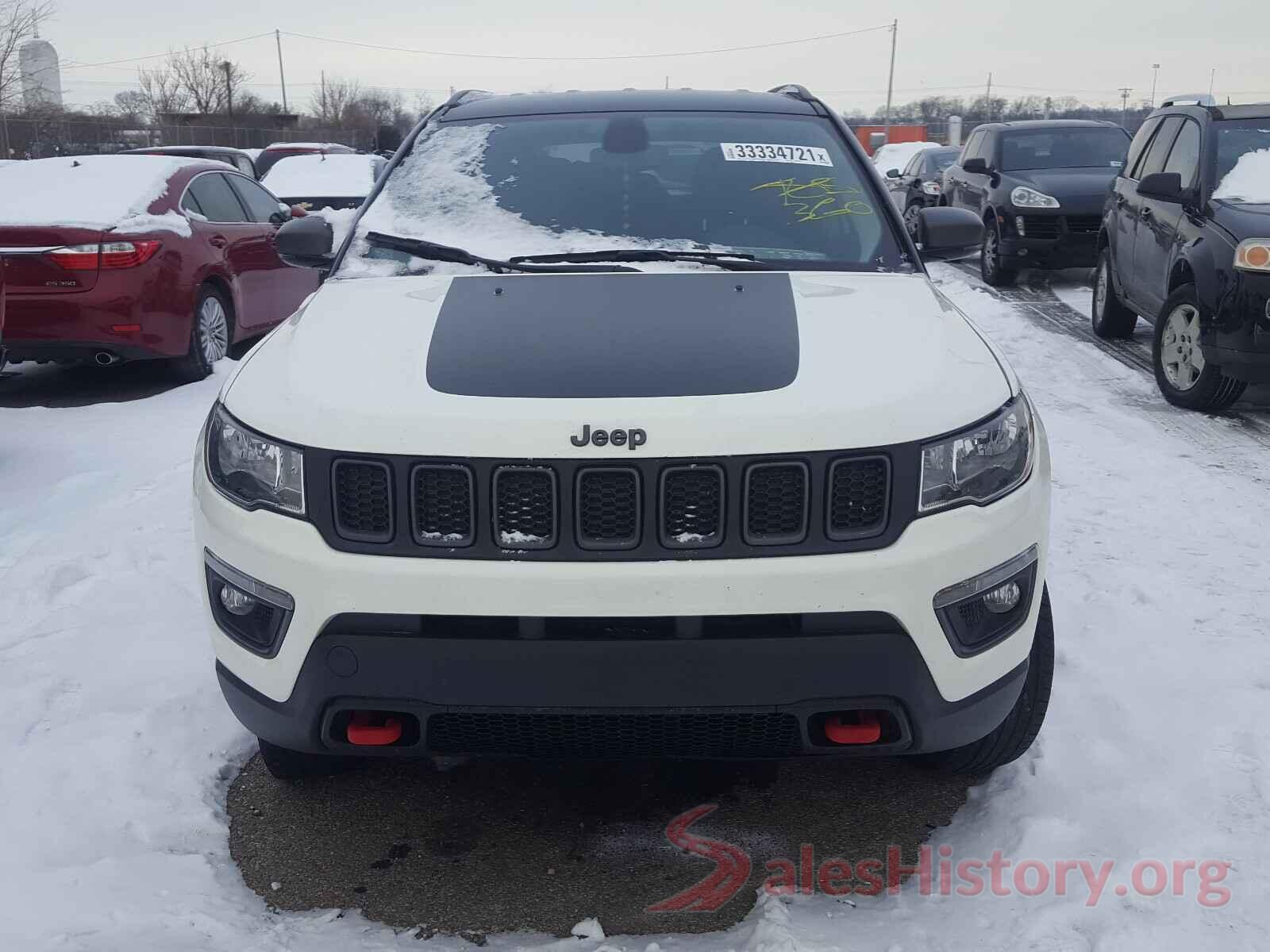 3C4NJDDB1JT470032 2018 JEEP COMPASS