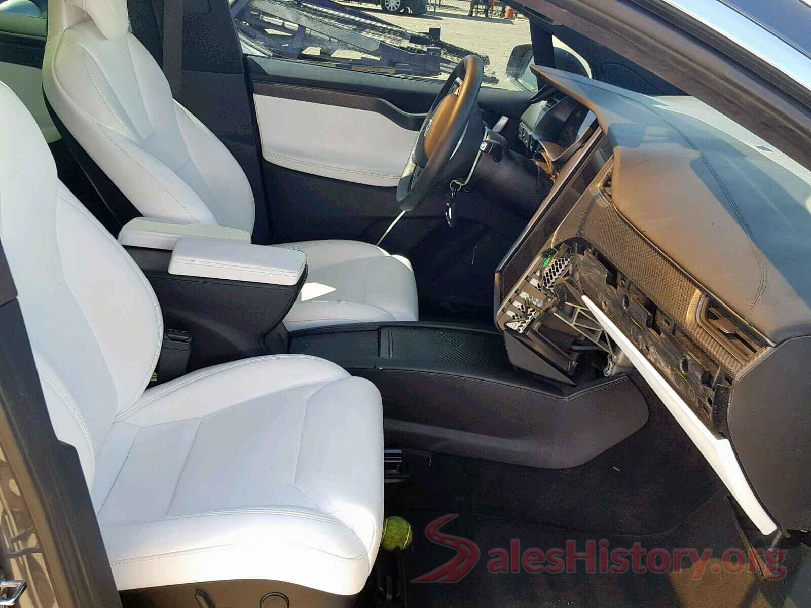 5YJXCAE47JF095554 2018 TESLA MODEL X