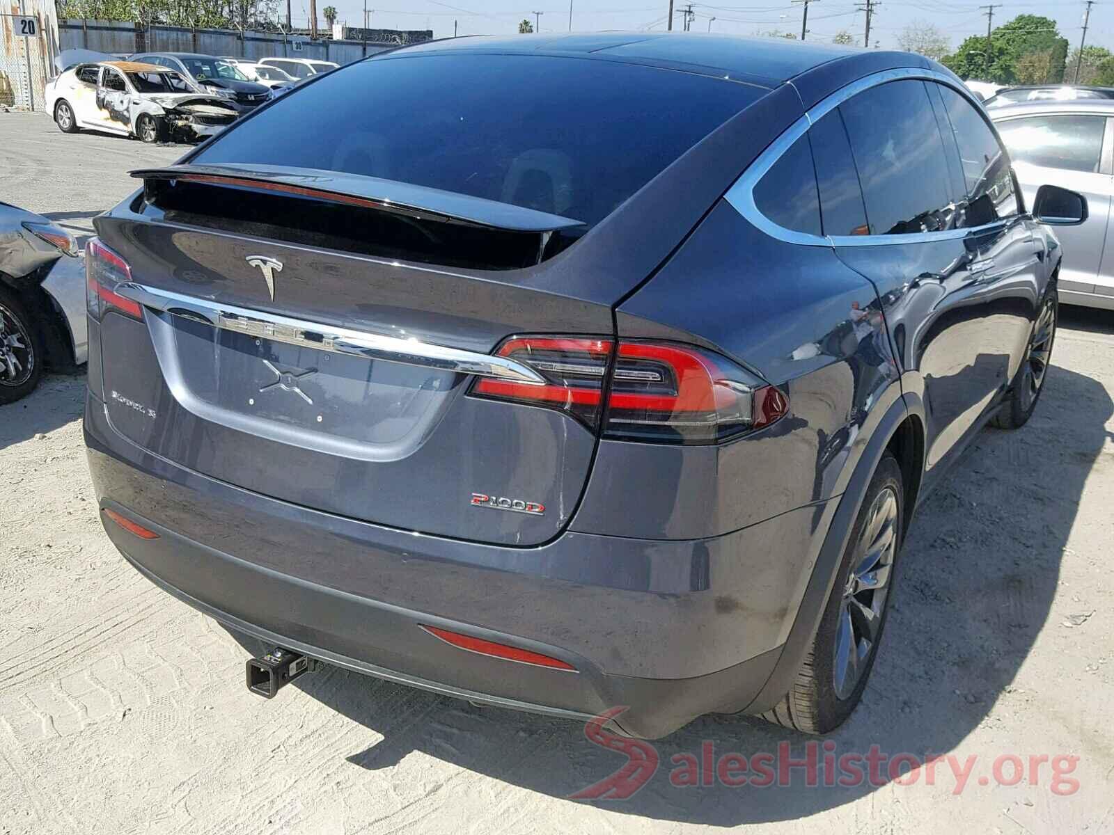 5YJXCAE47JF095554 2018 TESLA MODEL X