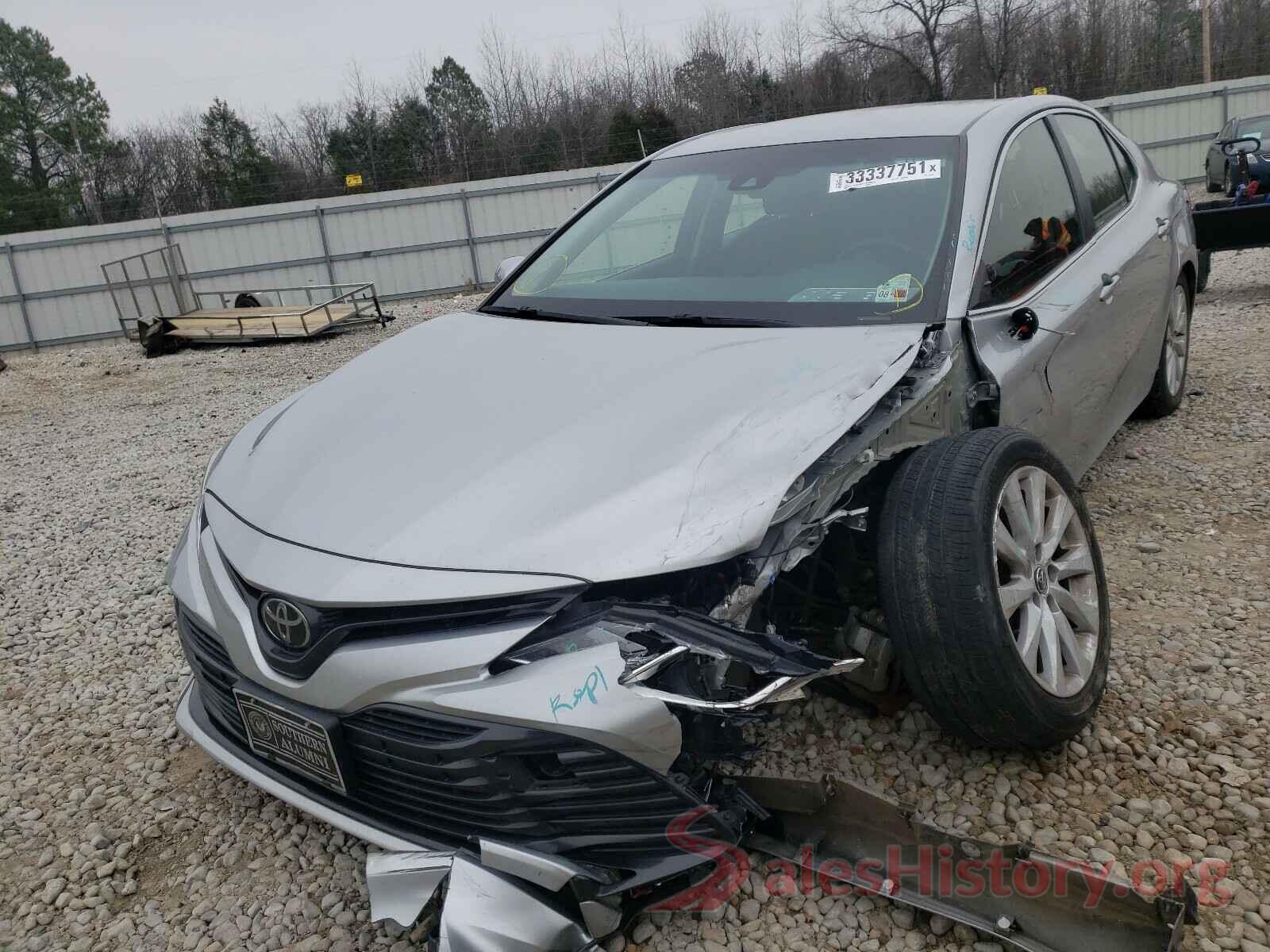 JTNB11HK9J3021586 2018 TOYOTA CAMRY