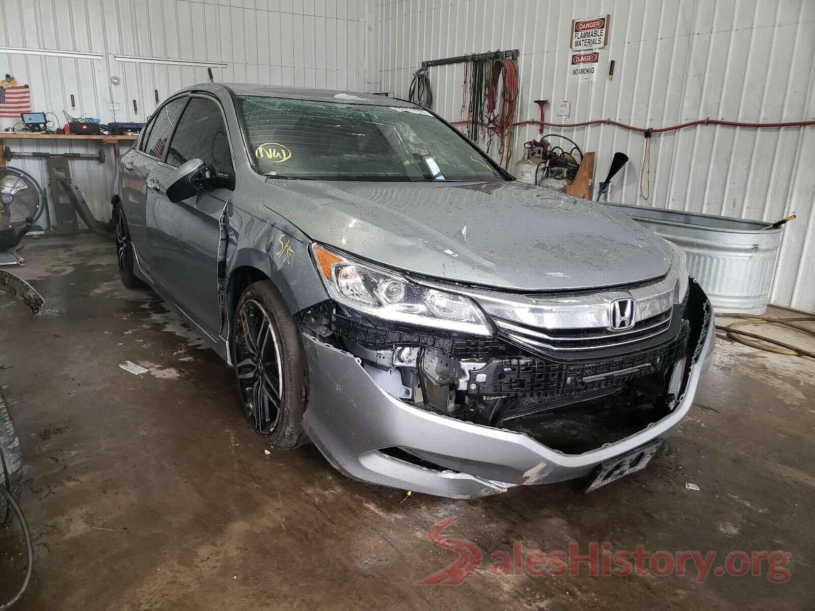 1HGCR2F50HA168374 2017 HONDA ACCORD