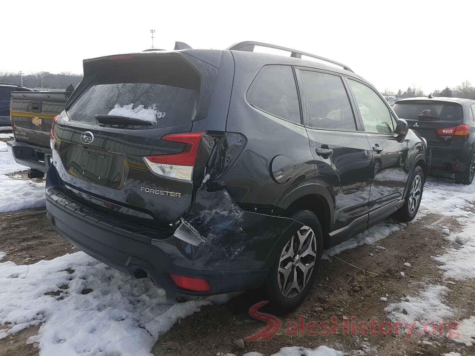 JF2SKAECXKH505092 2019 SUBARU FORESTER