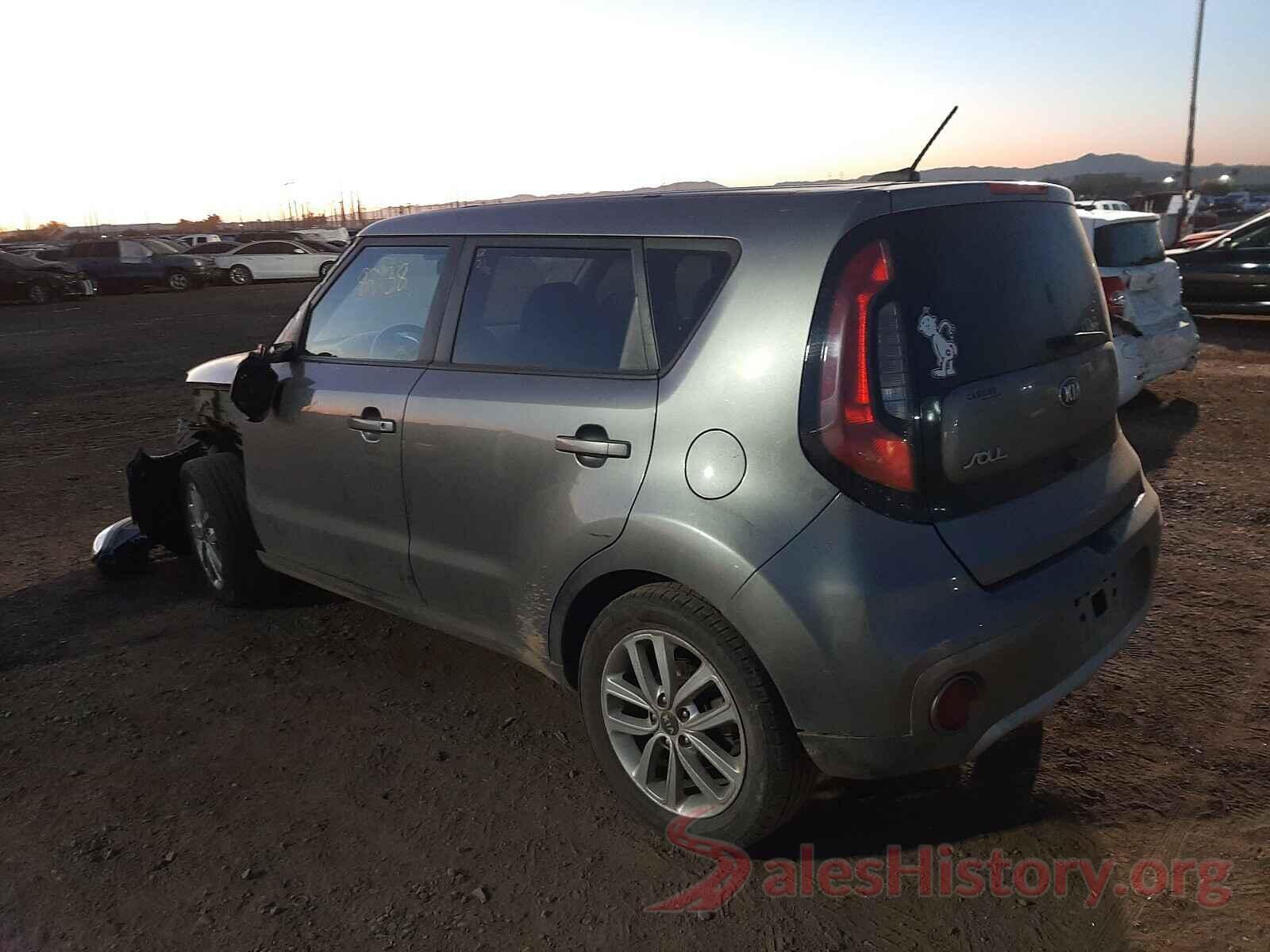 KNDJP3A51J7585997 2018 KIA SOUL