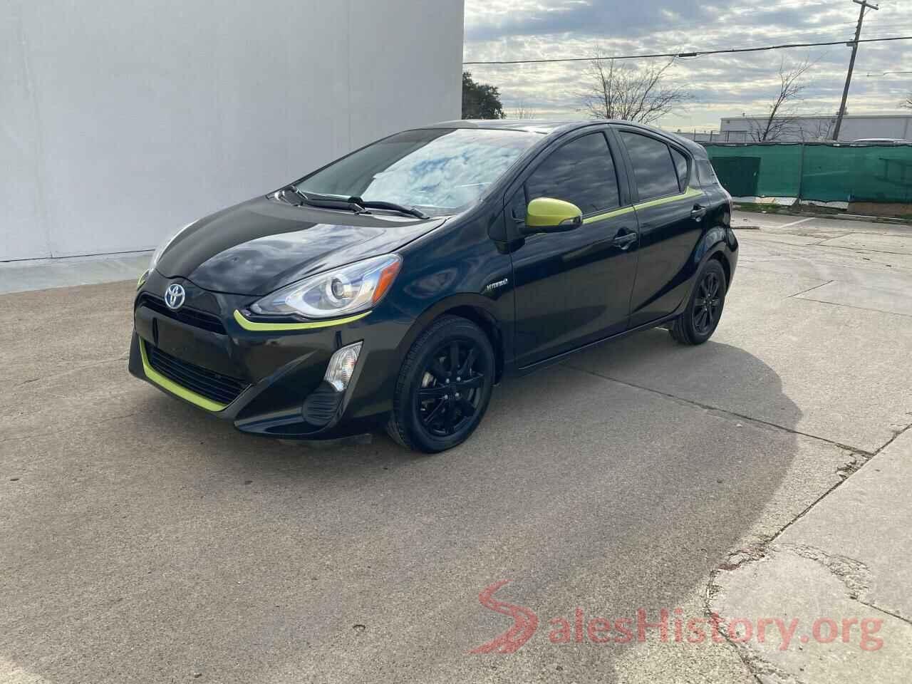 JTDKDTB36G1121111 2016 TOYOTA PRIUS