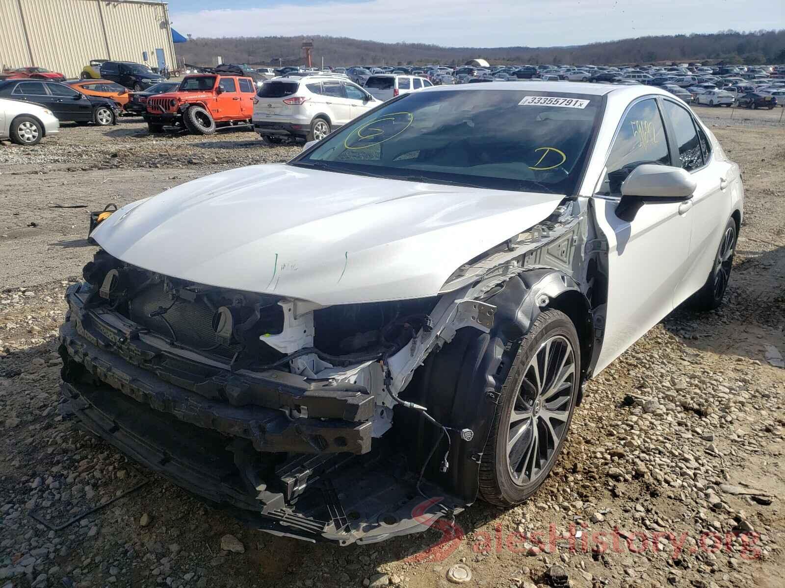 4T1B11HK6JU547569 2018 TOYOTA CAMRY