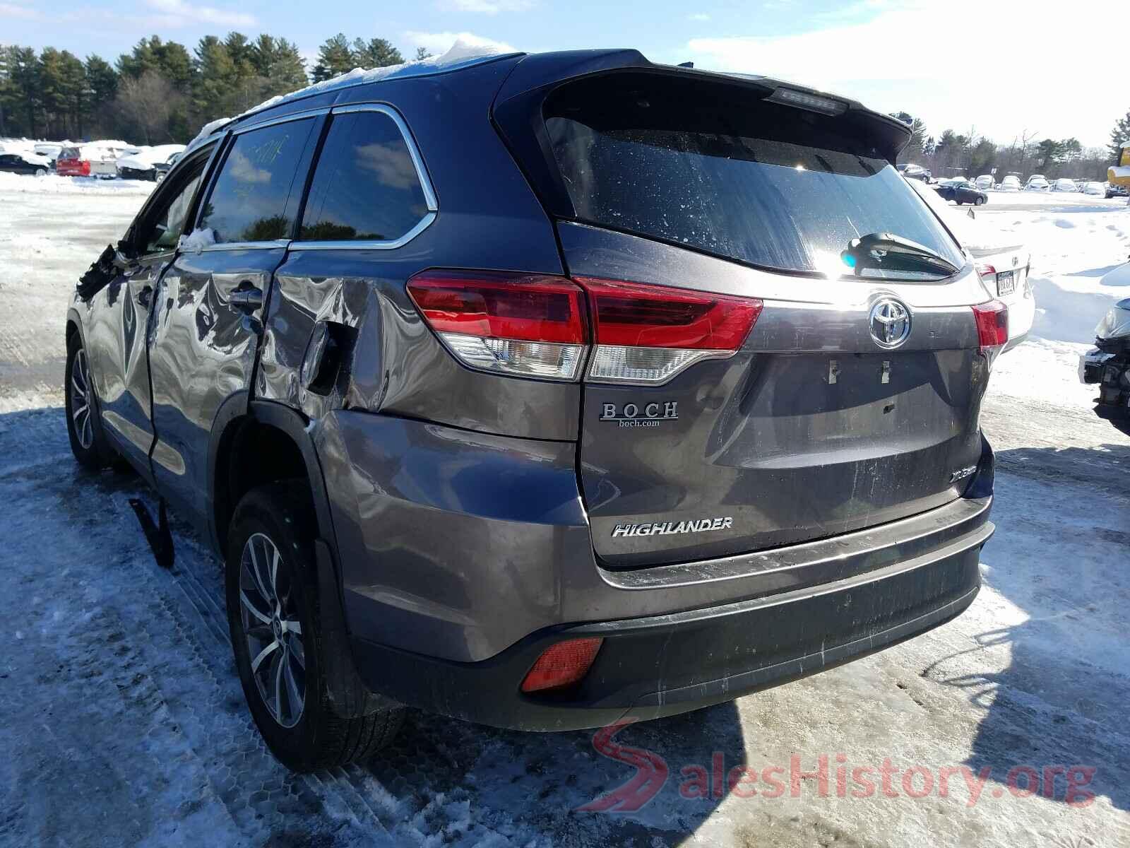 5TDJZRFH3KS581697 2019 TOYOTA HIGHLANDER