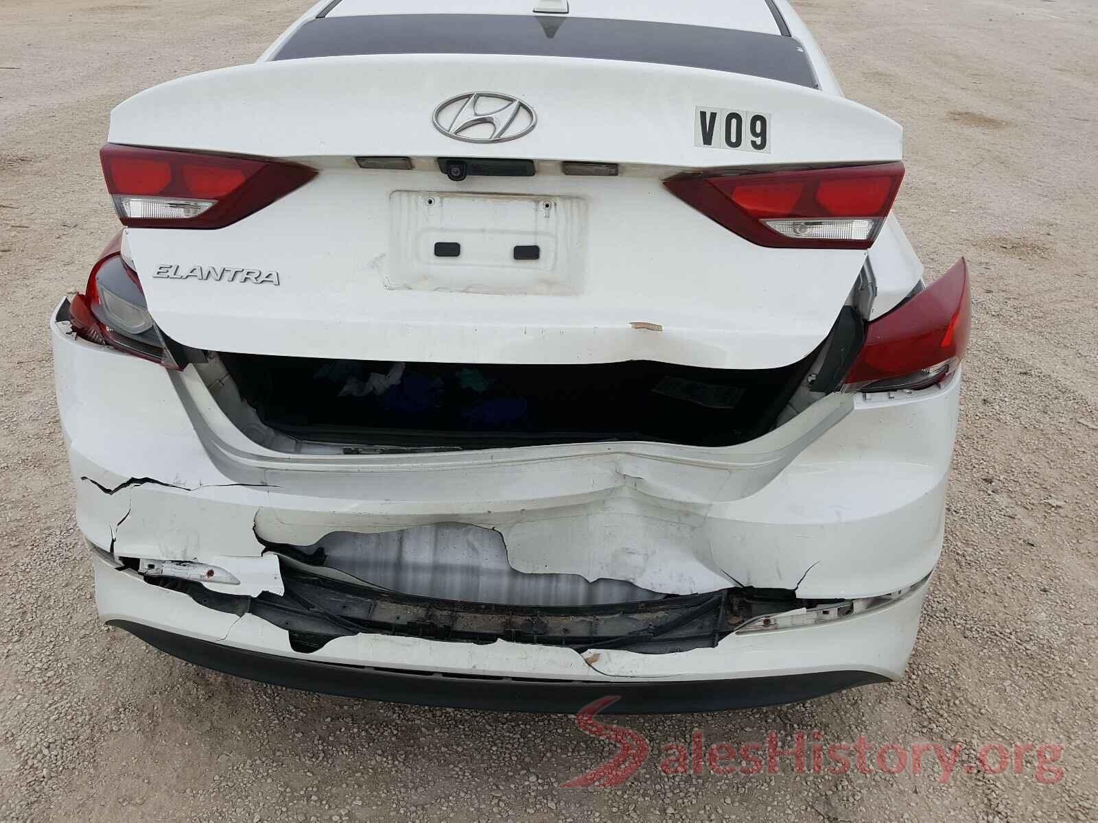 5NPD84LF8JH259082 2018 HYUNDAI ELANTRA