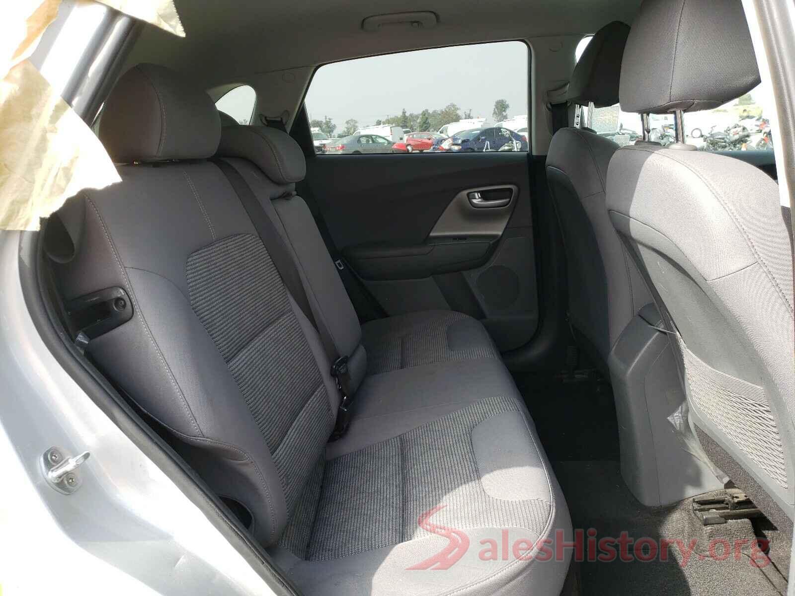 KNDCB3LC7J5212073 2018 KIA NIRO