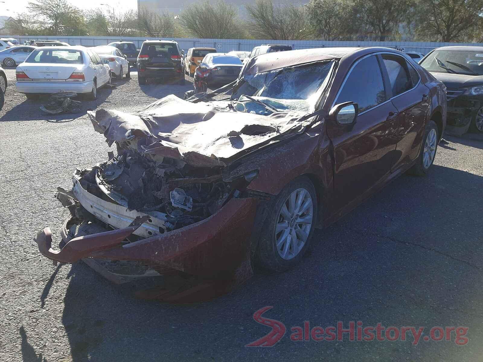 4T1B11HK1KU724532 2019 TOYOTA CAMRY