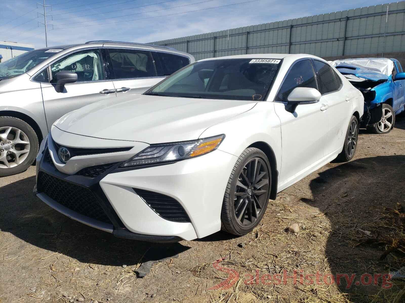 4T1B61HK5KU811318 2019 TOYOTA CAMRY