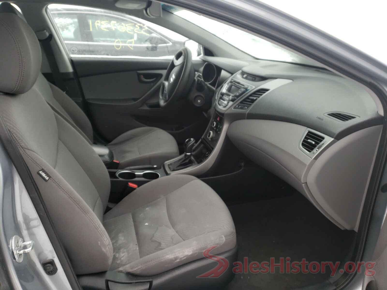 5NPDH4AE6GH715650 2016 HYUNDAI ELANTRA