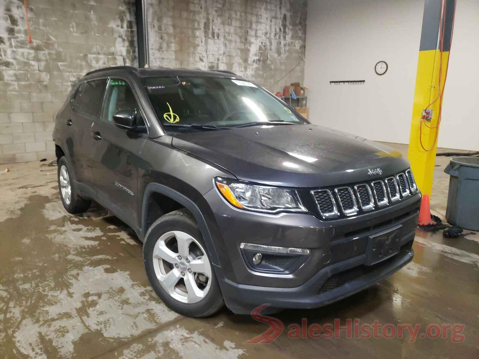 3C4NJDBB4KT592792 2019 JEEP COMPASS