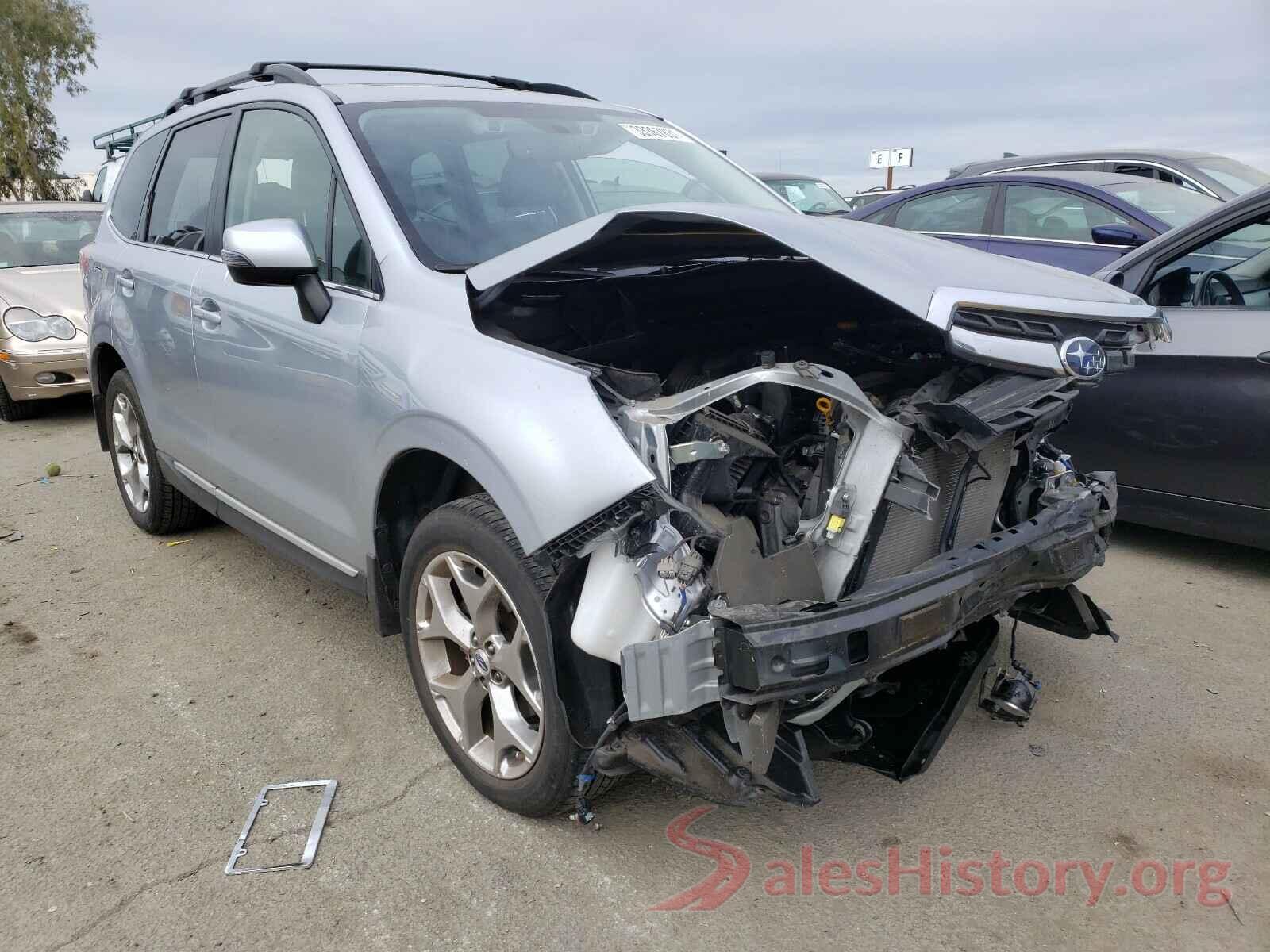 JF2SJAWCXJH478458 2018 SUBARU FORESTER