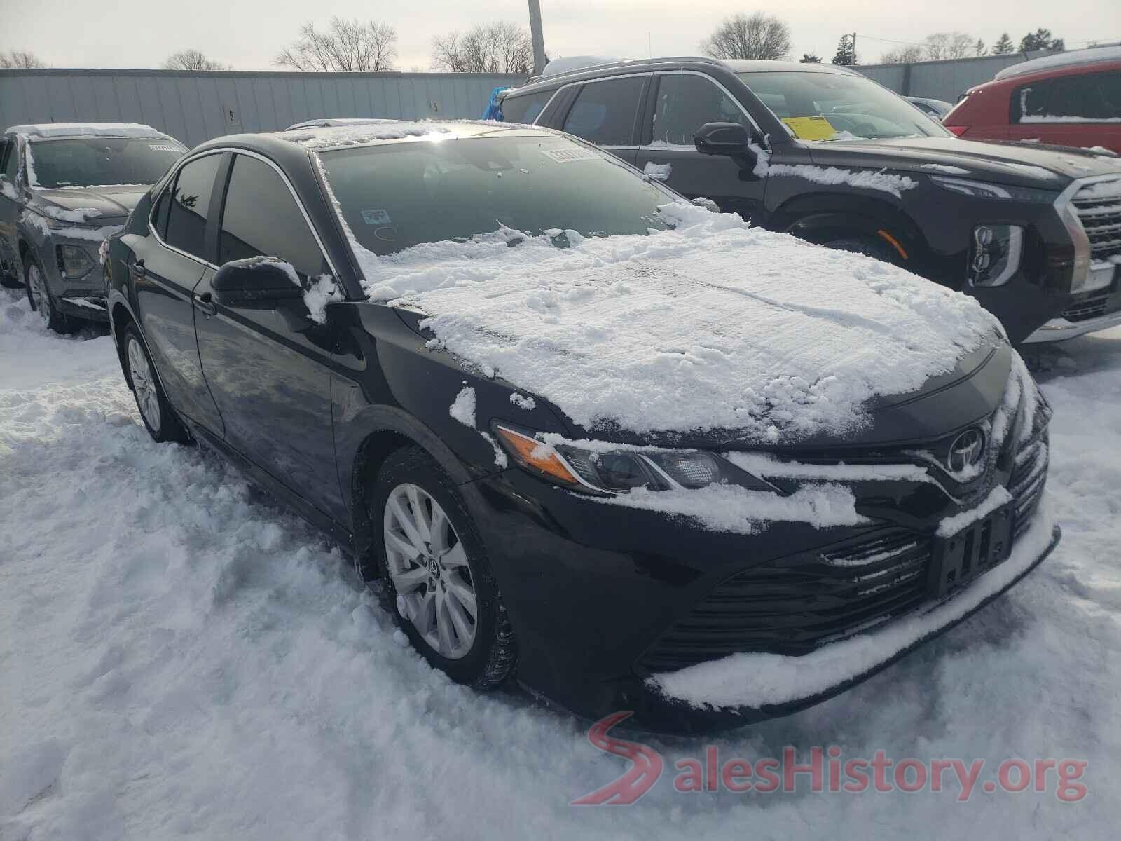 4T1B11HK2KU748709 2019 TOYOTA CAMRY