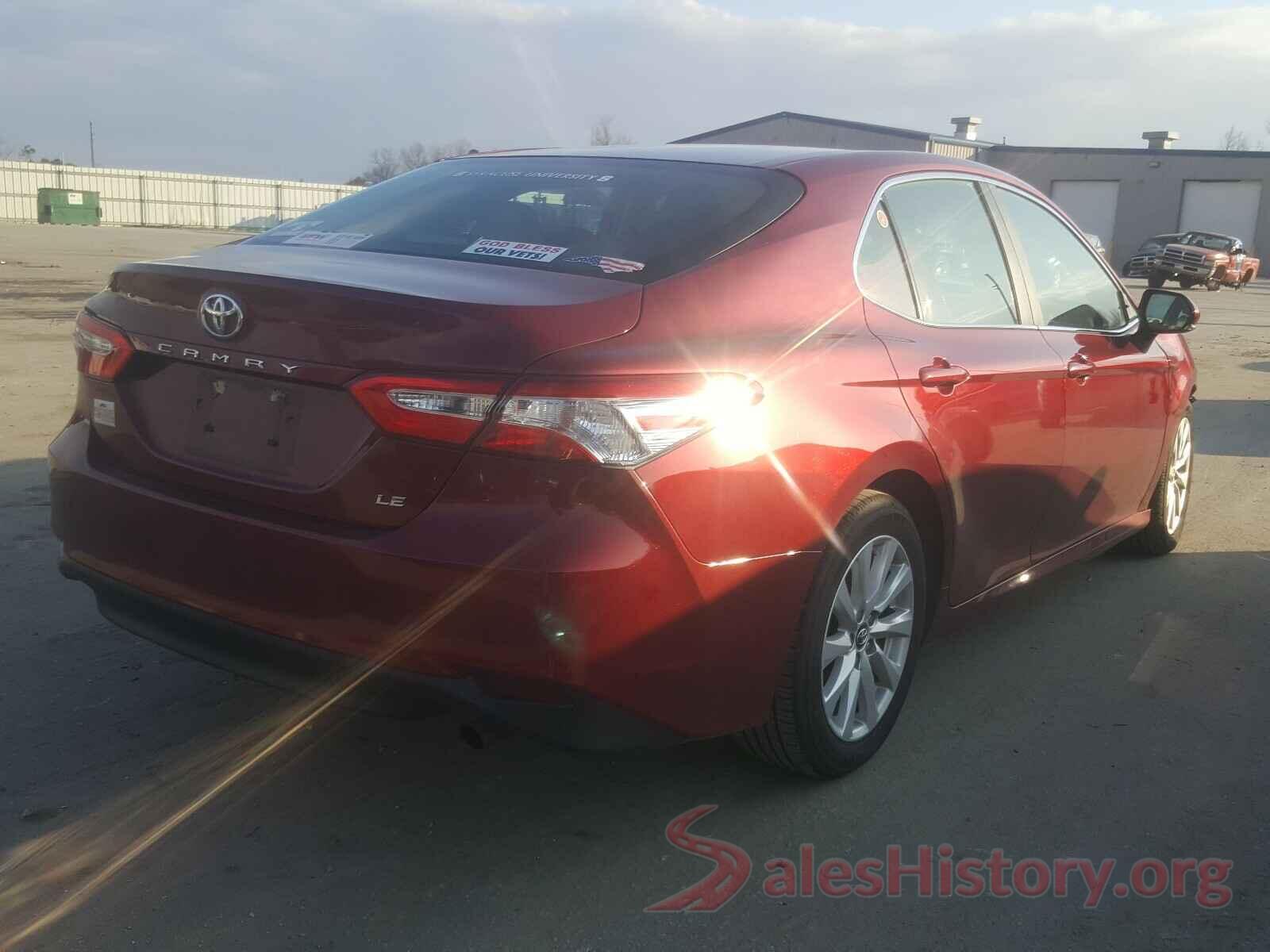 4T1B11HK1JU519632 2018 TOYOTA CAMRY