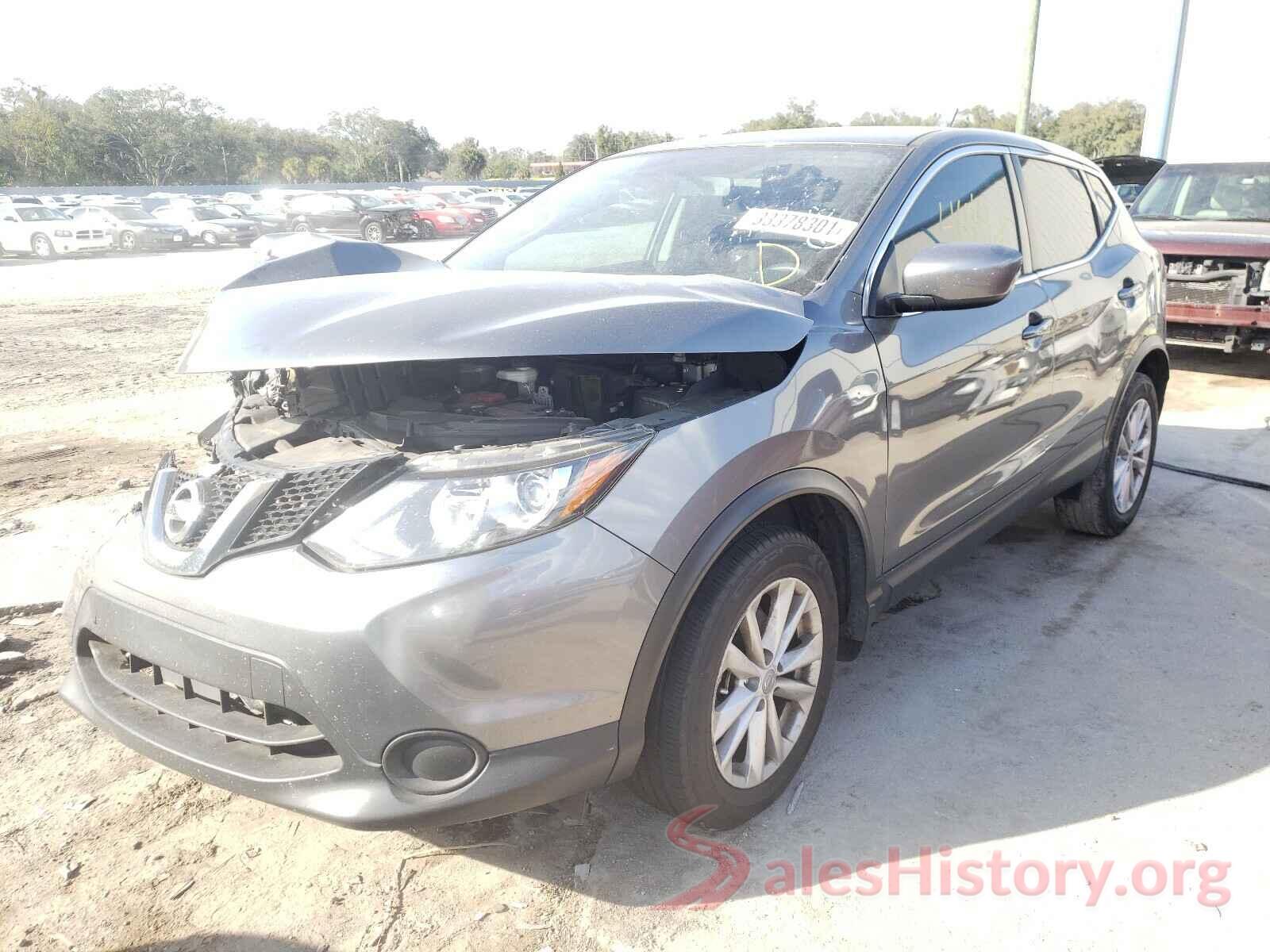 JN1BJ1CP2JW108724 2018 NISSAN ROGUE