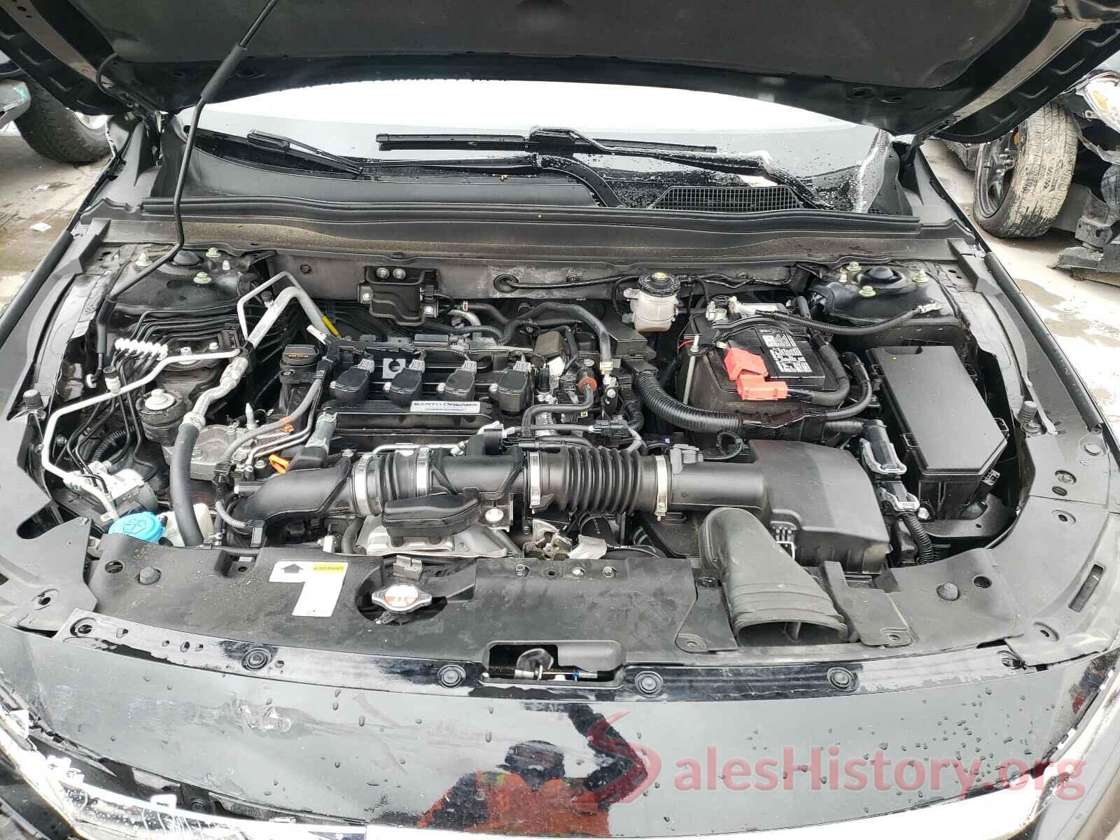 1HGCV1F42JA143799 2018 HONDA ACCORD