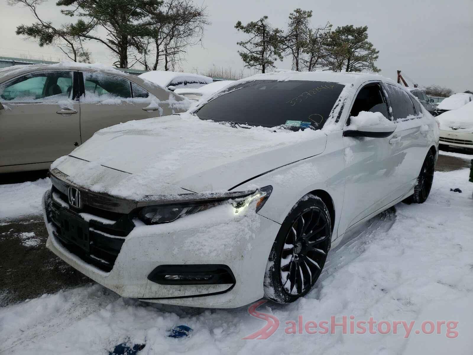 1HGCV1F38JA119336 2018 HONDA ACCORD