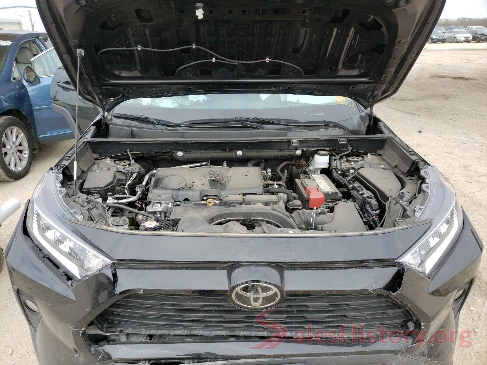 2T3W1RFVXKC008234 2019 TOYOTA RAV4