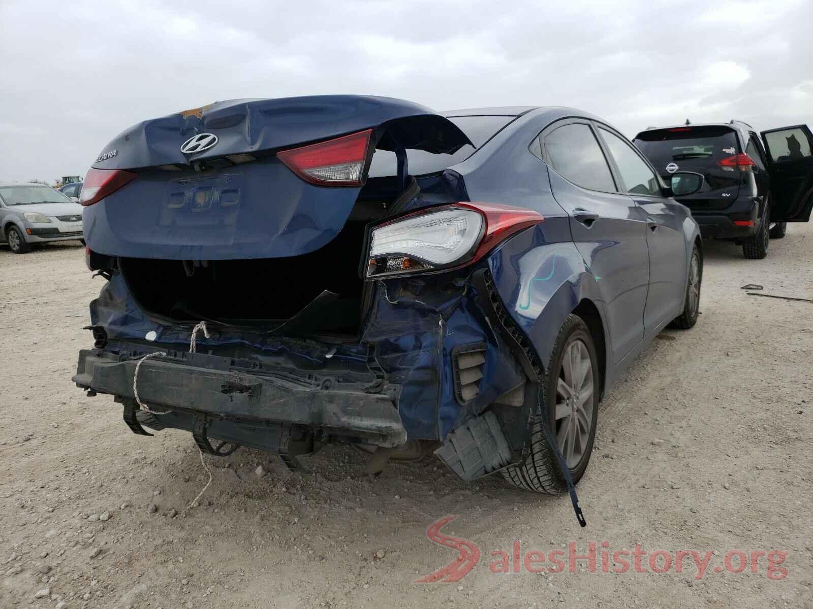 5NPDH4AE8GH689939 2016 HYUNDAI ELANTRA