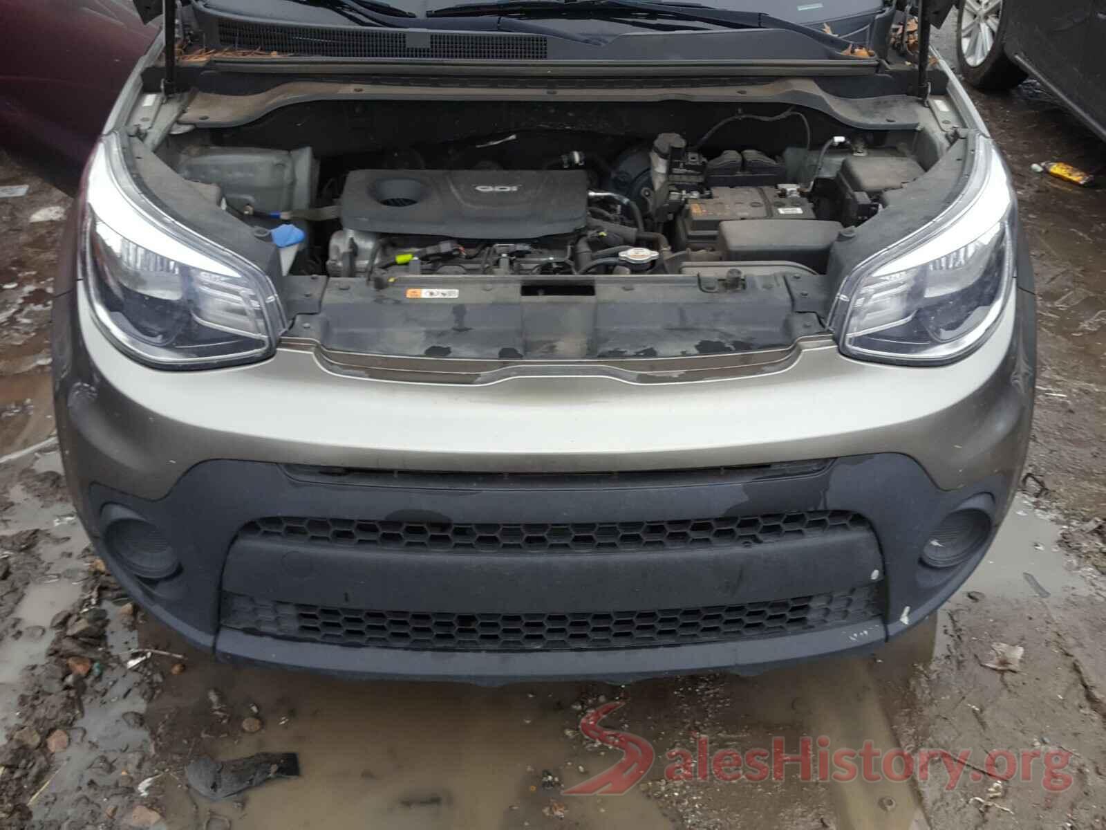 KNDJN2A26J7523551 2018 KIA SOUL