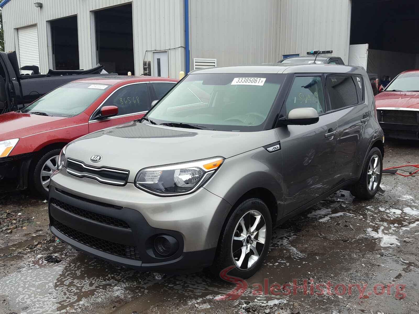 KNDJN2A26J7523551 2018 KIA SOUL